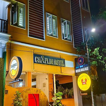 Chaplin Hotel Пондичери Екстериор снимка